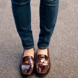 Trendy Tortoise shell loafers ✨